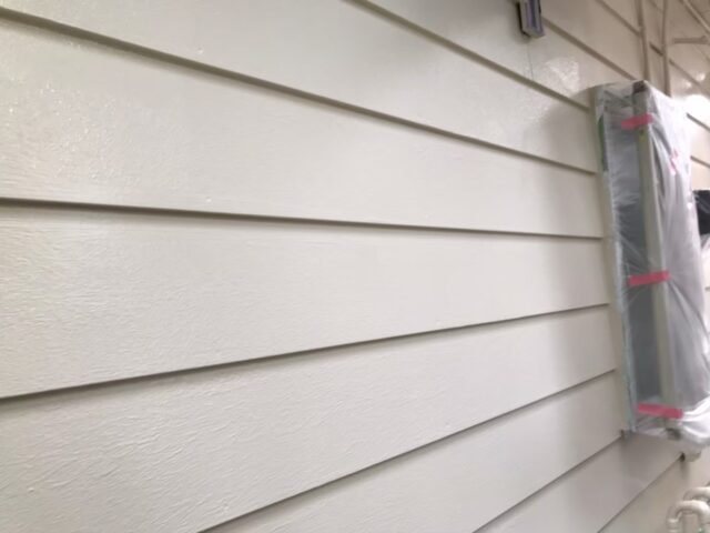 綺麗なクリーム色に仕上がった外壁